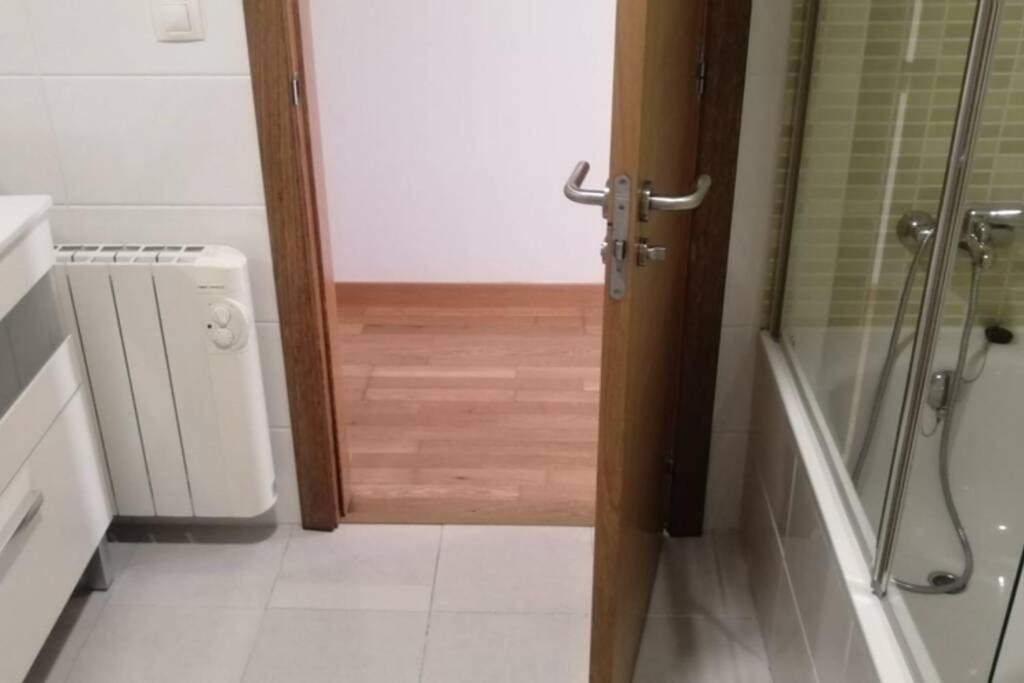 Acogedor Apartamento Atico En El Centro De O Porriño Zewnętrze zdjęcie