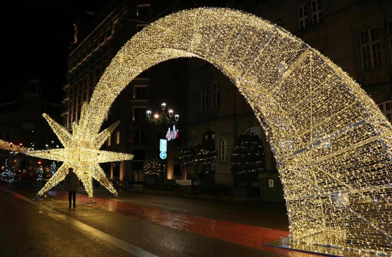 Acogedor Apartamento Atico En El Centro De O Porriño Zewnętrze zdjęcie