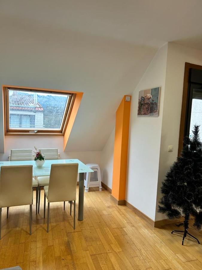 Acogedor Apartamento Atico En El Centro De O Porriño Zewnętrze zdjęcie